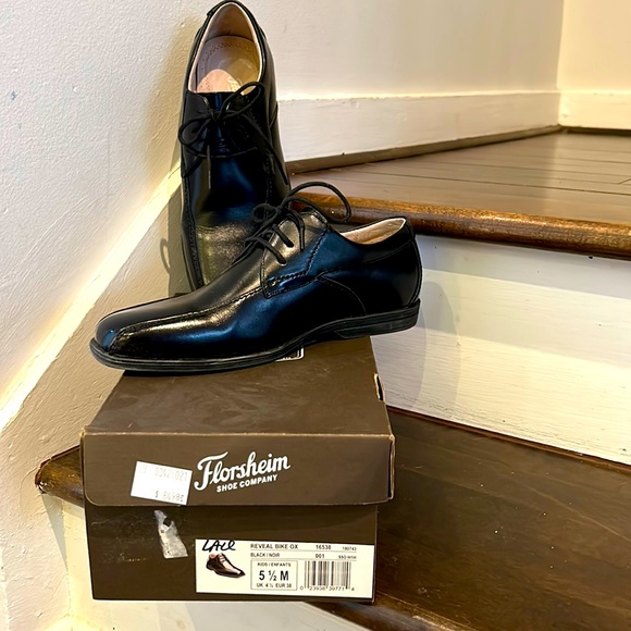 Florsheim Other - Florsheim Black Dress Shoes (youth)